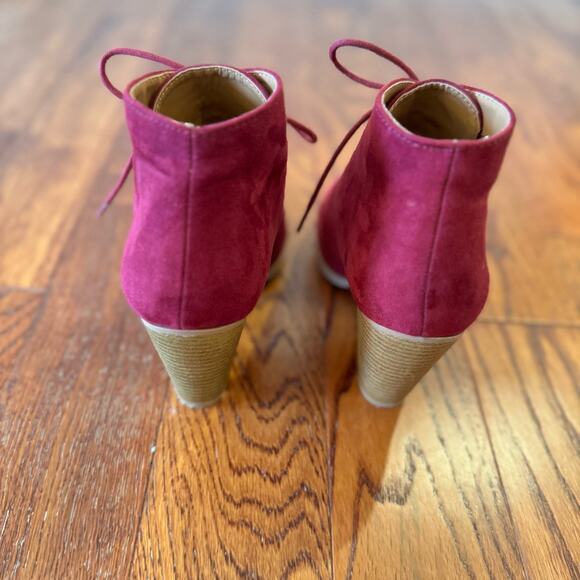 Maurice Daphne Faux Suede Heeled Ankle Bootie Women's Shoes 7.5 Boho Burgundy - Picture 4 of 13
